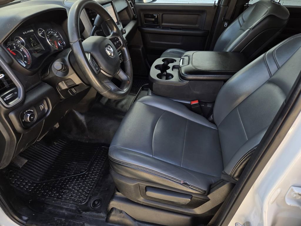 Used 2023 RAM 3500 Tradesman w/ Chrome Appearance Group image 19