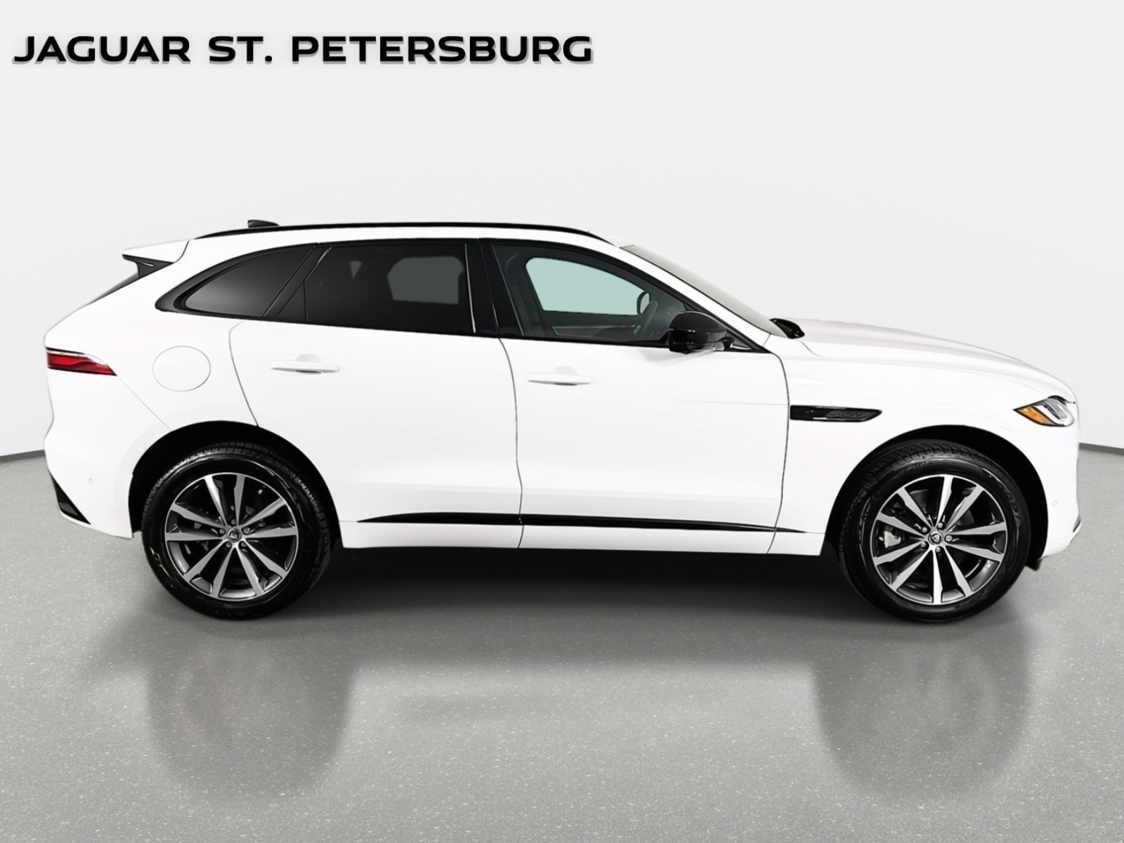 New 2026 Jaguar F-PACE R-Dynamic S AWD/4WD image 4