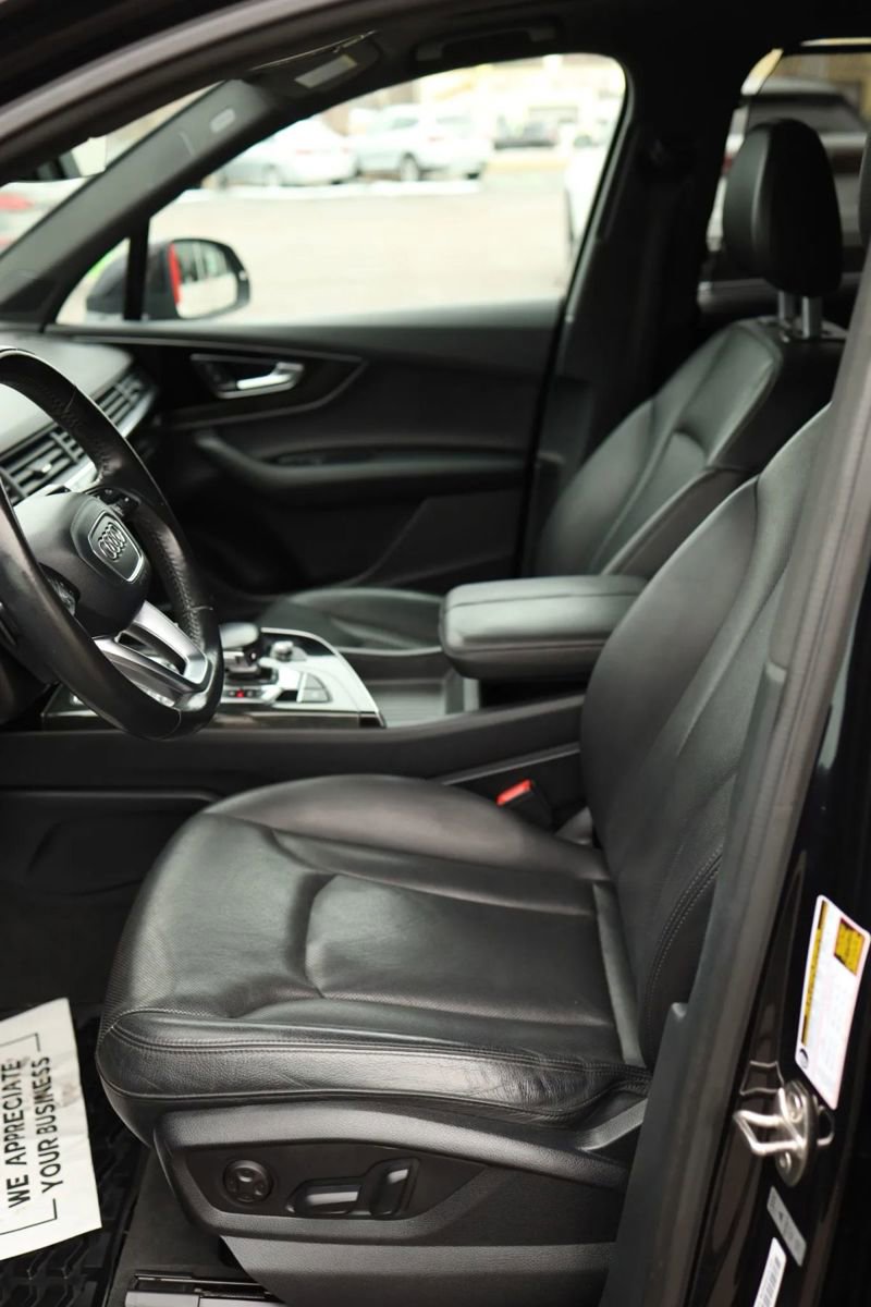 Used 2017 Audi Q7 3.0T Premium Plus w/ Premium Plus Package image 15