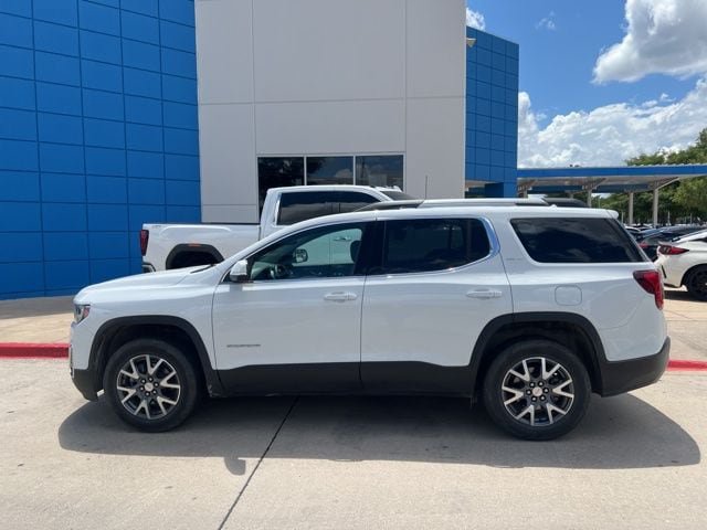 Used 2023 GMC Acadia SLT FWD image 9