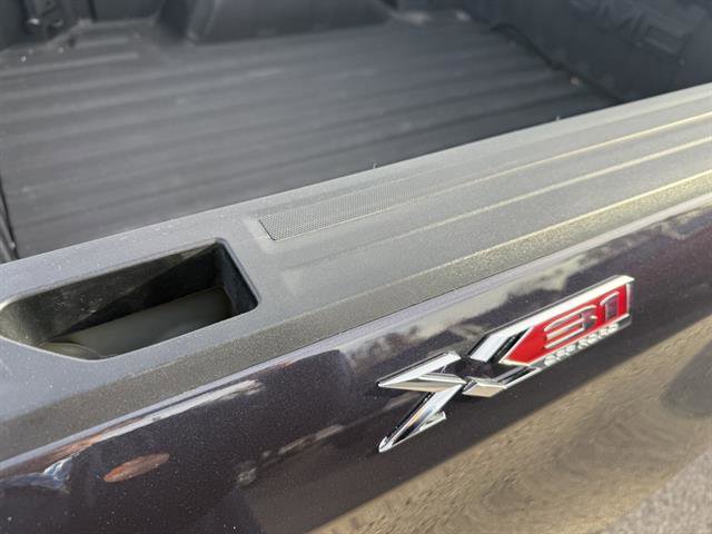 Used 2024 GMC Sierra 1500 SLT w/ SLT Premium Plus Package image 26