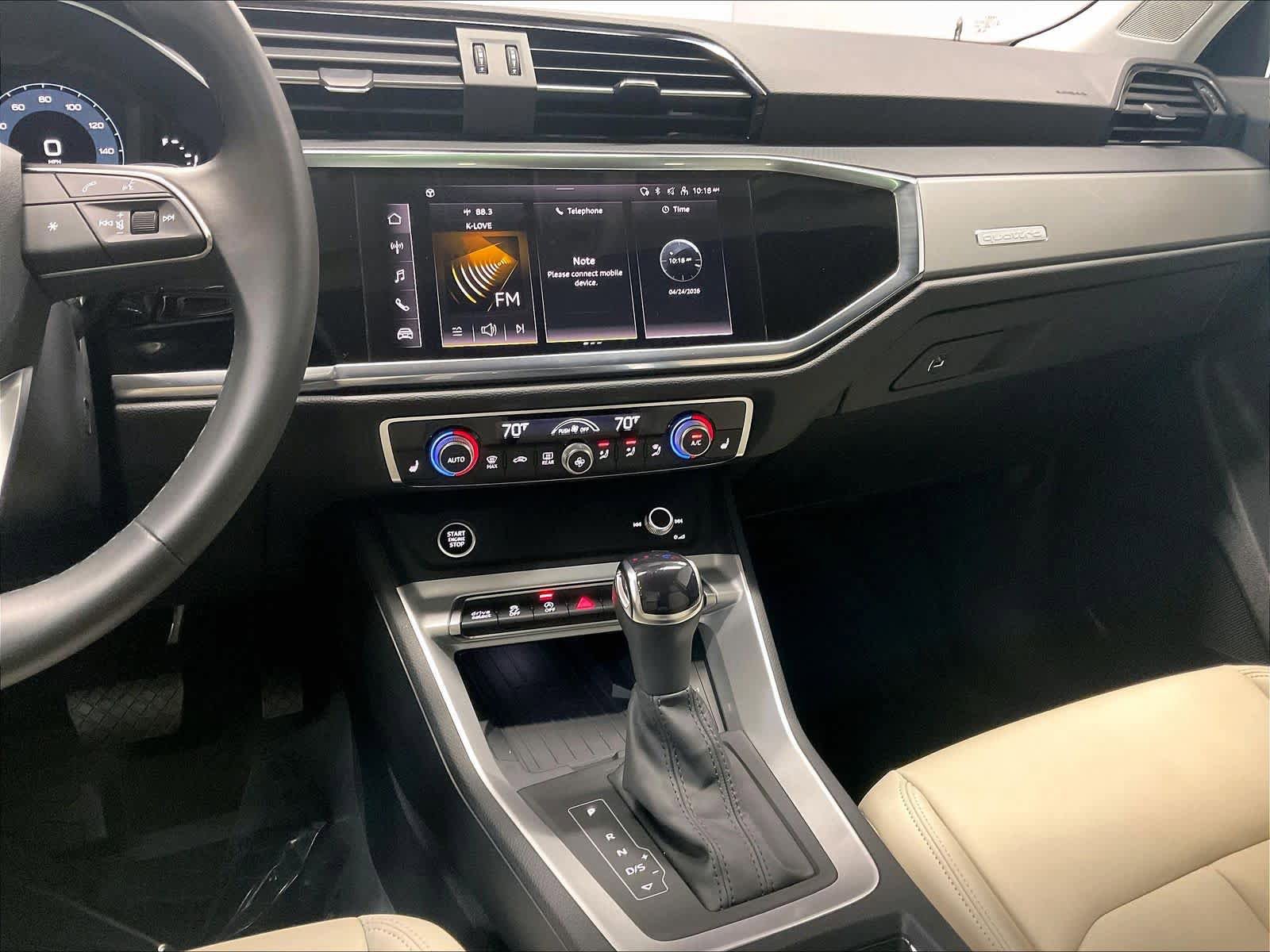 Certified 2025 Audi Q3 2.0T Premium w/ Convenience Package AWD/4WD image 8