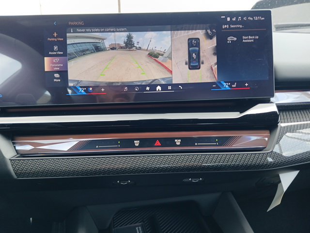 New 2027 BMW 550e xDrive w/ Premium Package AWD/4WD image 21