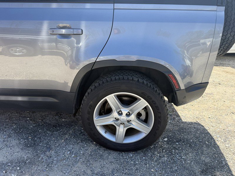 Used 2020 Land Rover Defender 110 HSE image 51