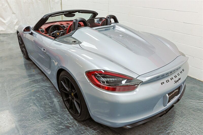 Used 2016 Porsche Boxster Spyder RWD image 14