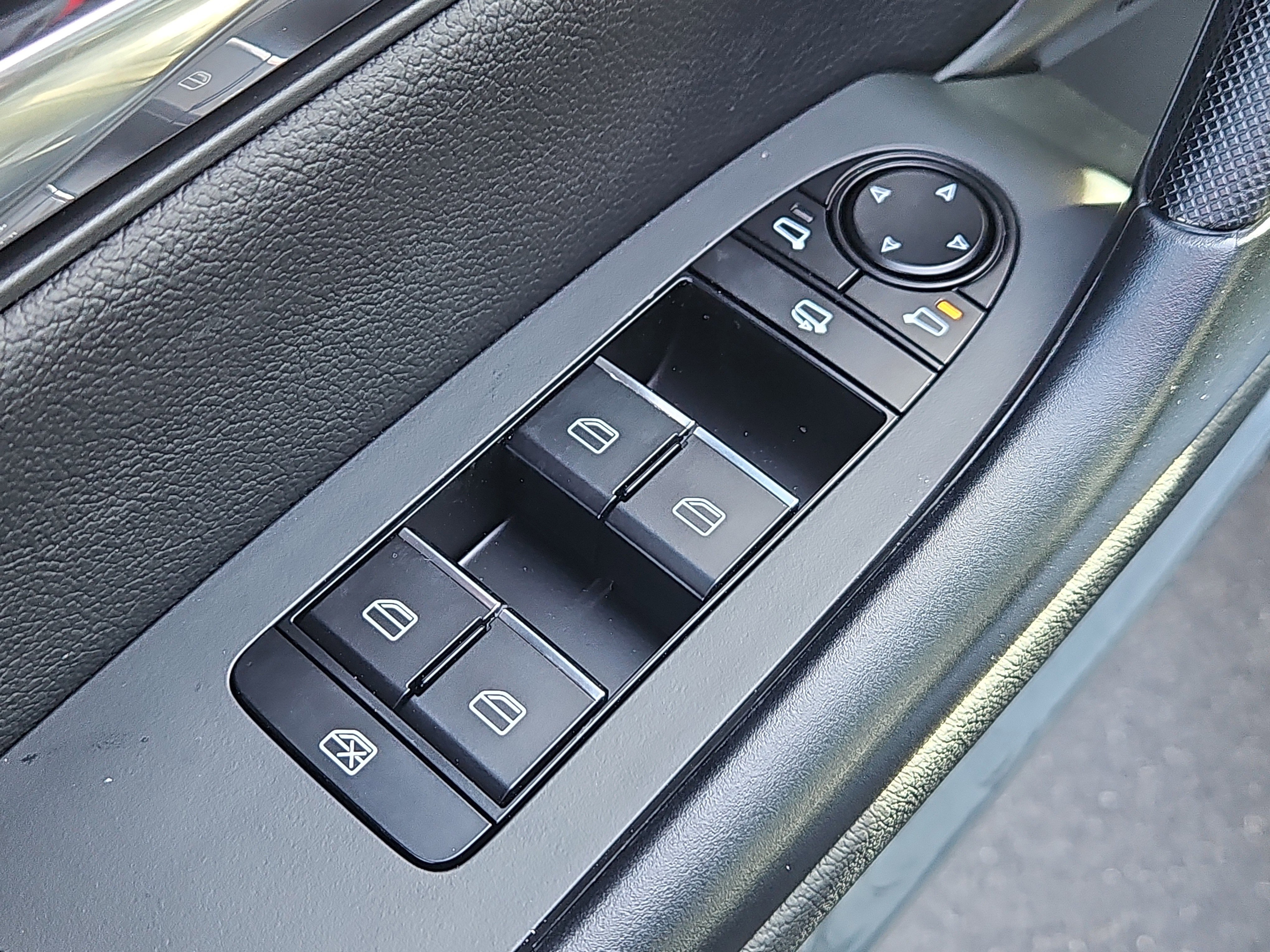 New 2026 MAZDA CX-50 2.5 Hybrid w/ Cargo Package image 17