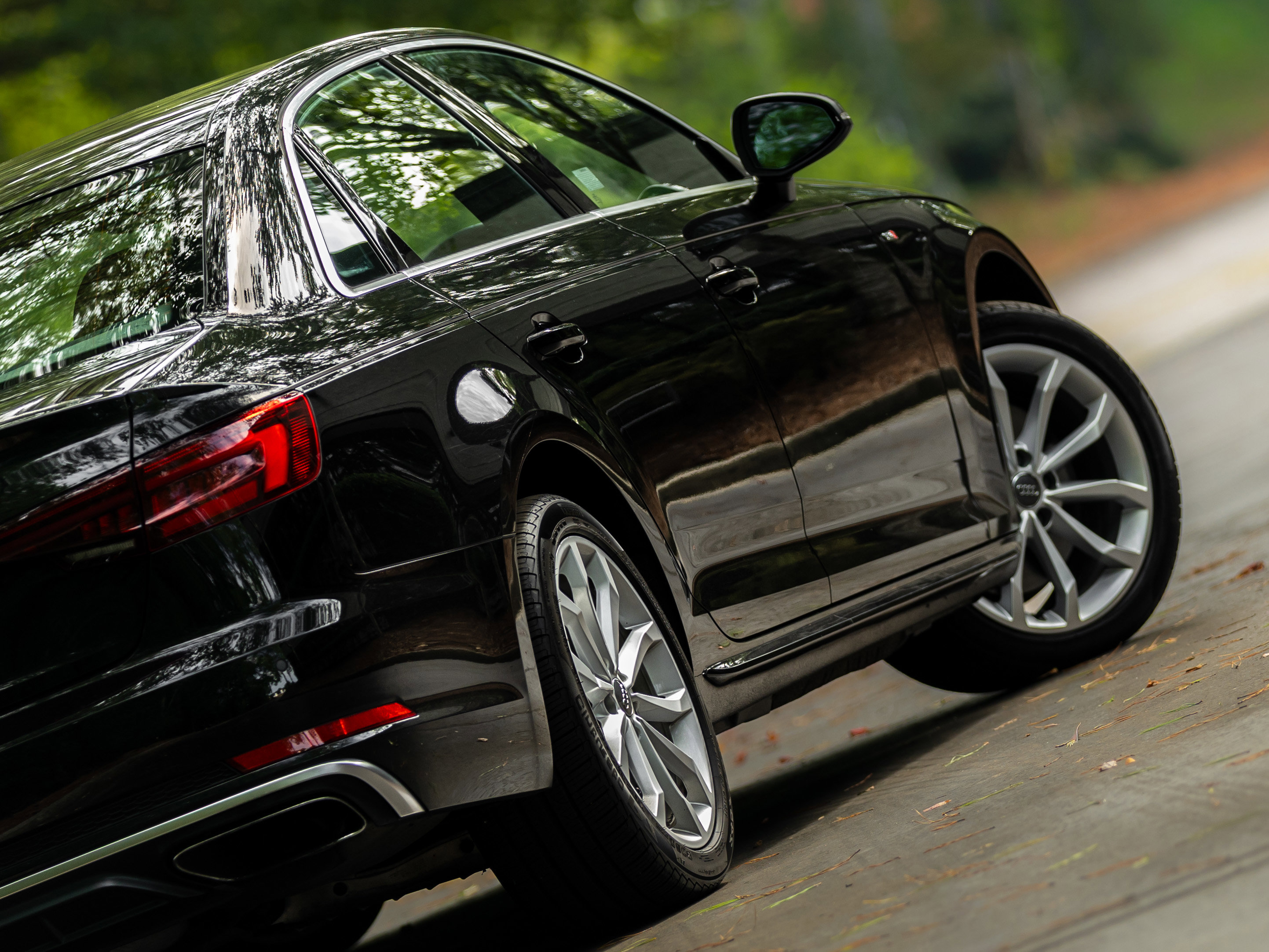 Used 2019 Audi A4 2.0T Premium Plus w/ Premium Plus Package image 30