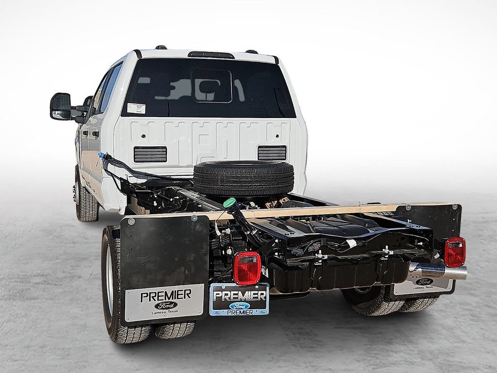 New 2026 Ford F350 XL w/ XL Chrome Package AWD/4WD image 8