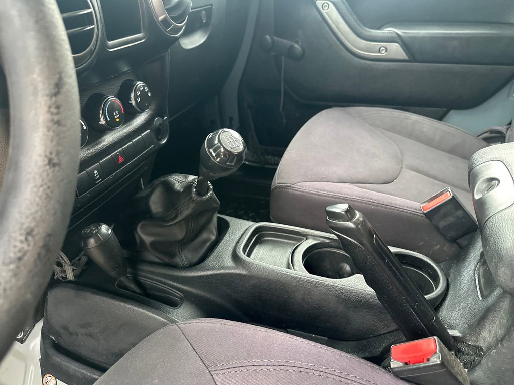 Used 2014 Jeep Wrangler Sport AWD/4WD image 15