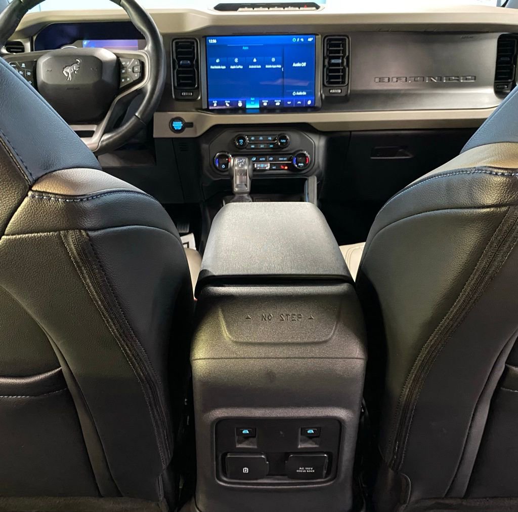 Used 2023 Ford Bronco Wildtrak image 37