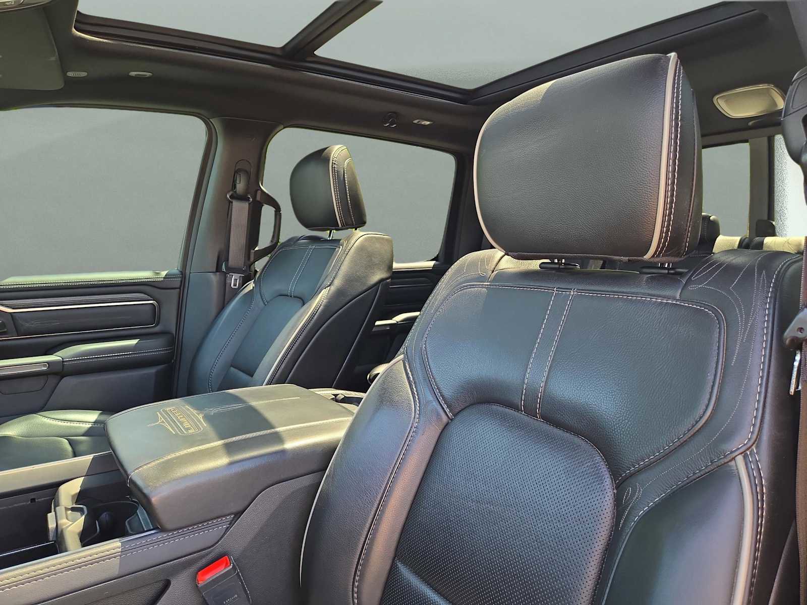 Used 2021 RAM 1500 Limited w/ Night Edition image 24