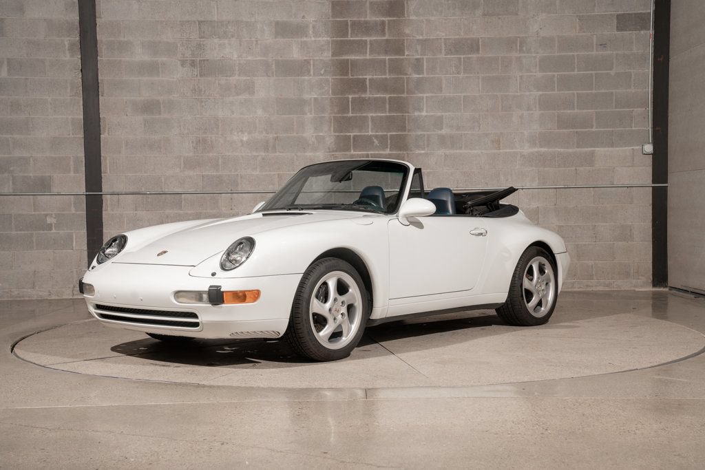 Used 1995 Porsche 911 Cabriolet image 38
