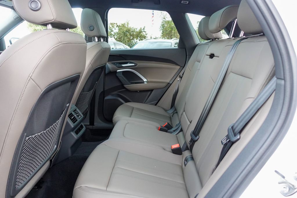 New 2025 Audi Q5 Premium image 22