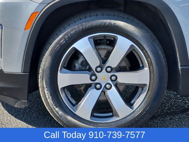 Used 2023 Chevrolet Traverse LT w/ LT Premium Package AWD/4WD image 10