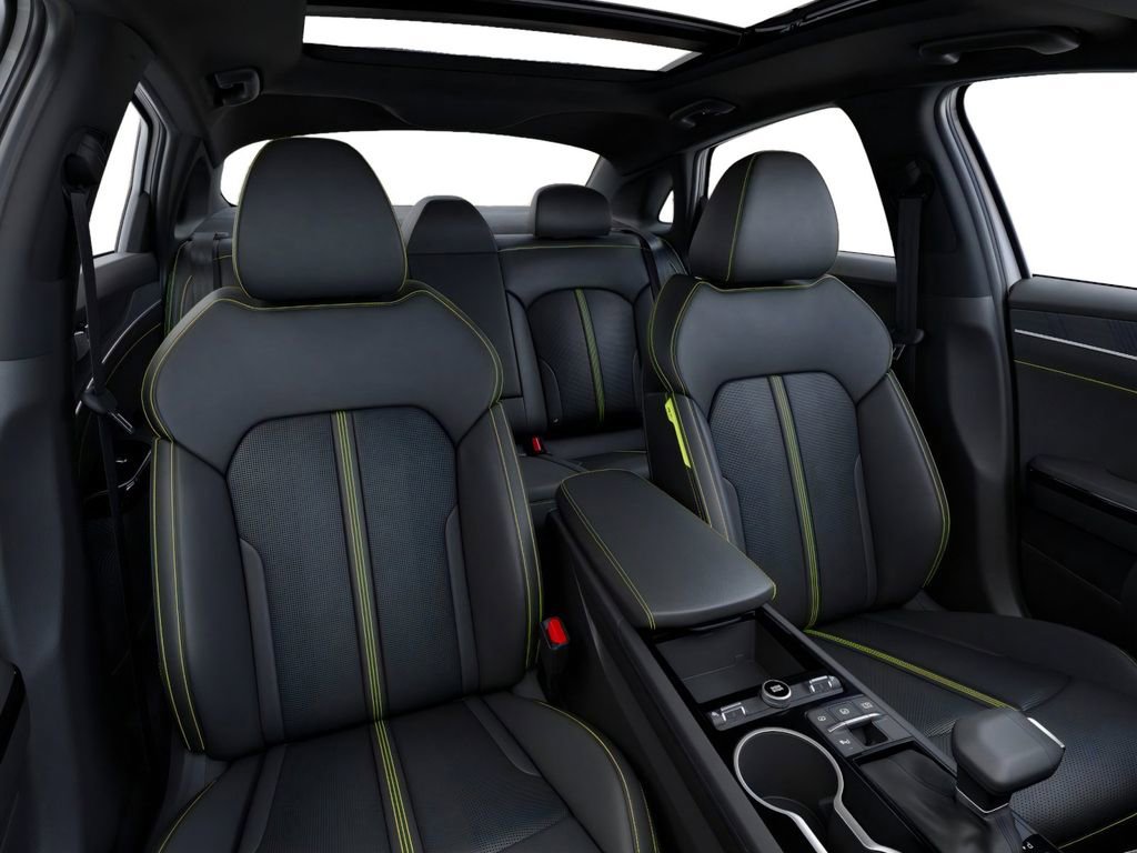 New 2026 Kia K5 GT image 15