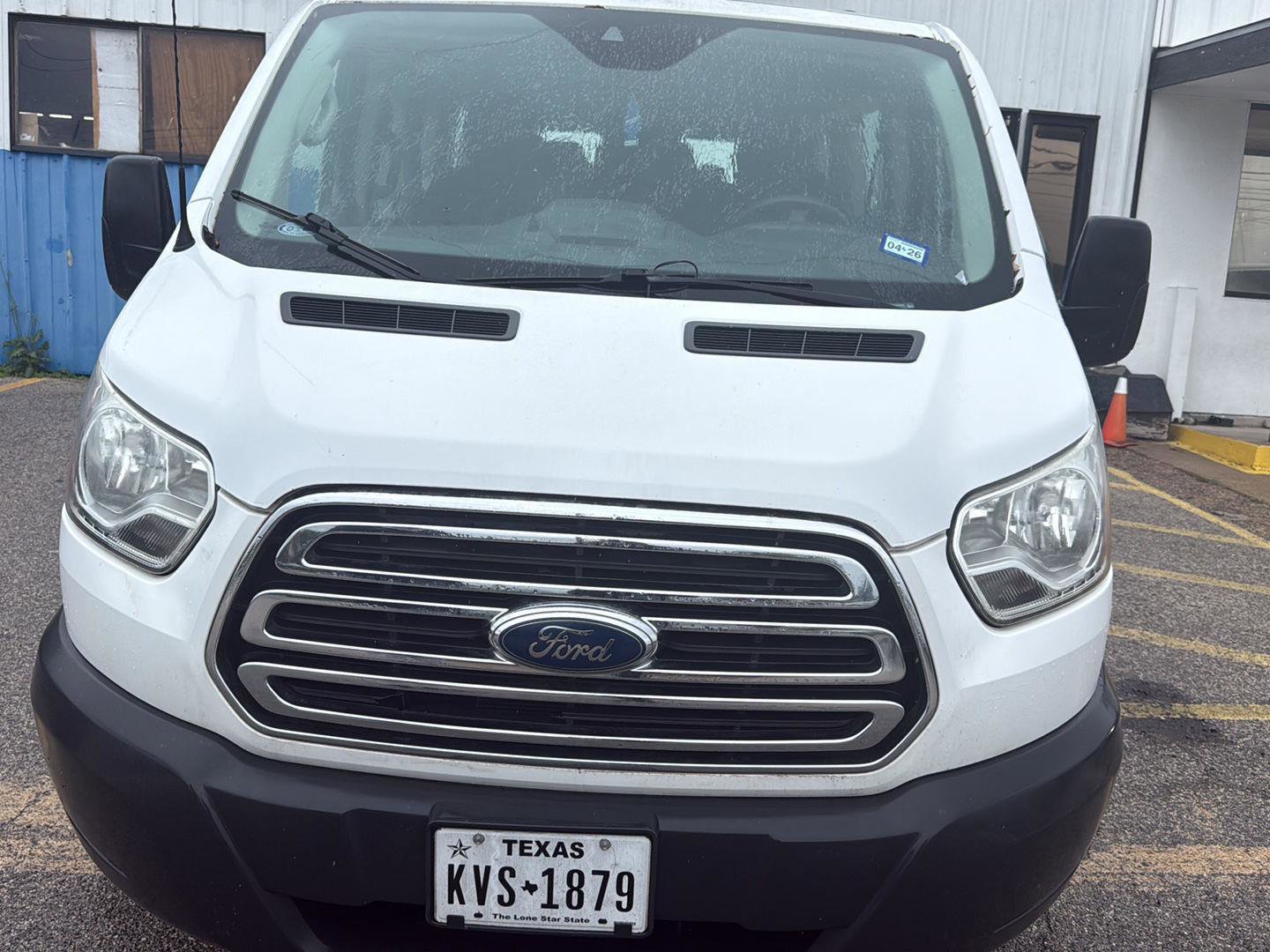 Used 2017 Ford Transit 350 XLT RWD image 3