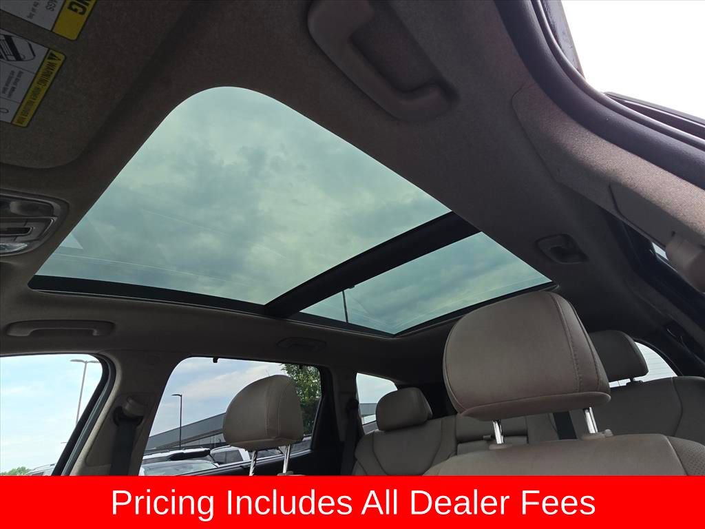 Used 2020 Hyundai Santa Fe SEL w/ Convenience + Premium Package FWD image 15