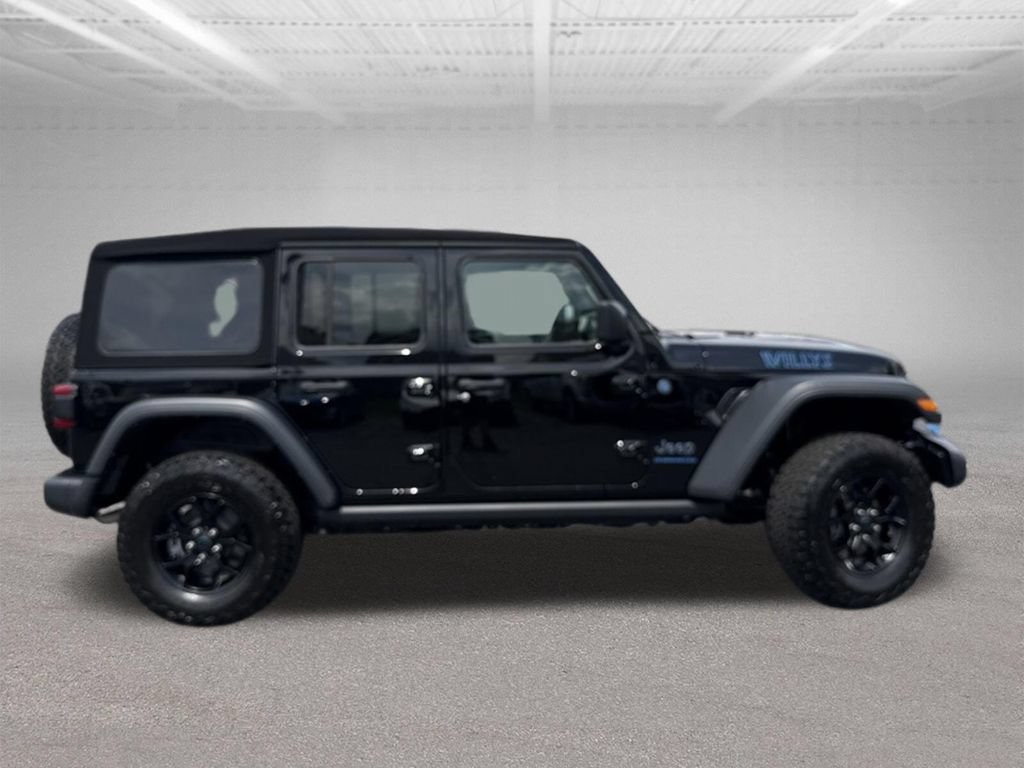 Used 2024 Jeep Wrangler Unlimited AWD/4WD image 55
