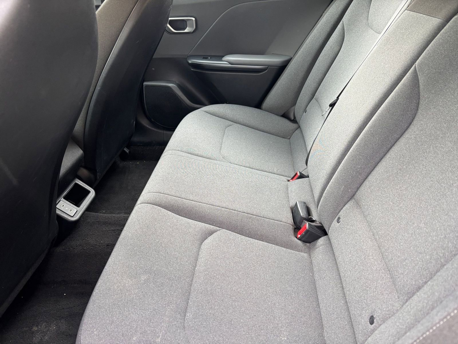 Used 2025 Kia K4 FWD image 25