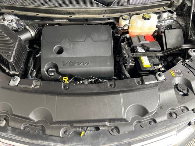 Used 2023 Chevrolet Traverse LT image 21