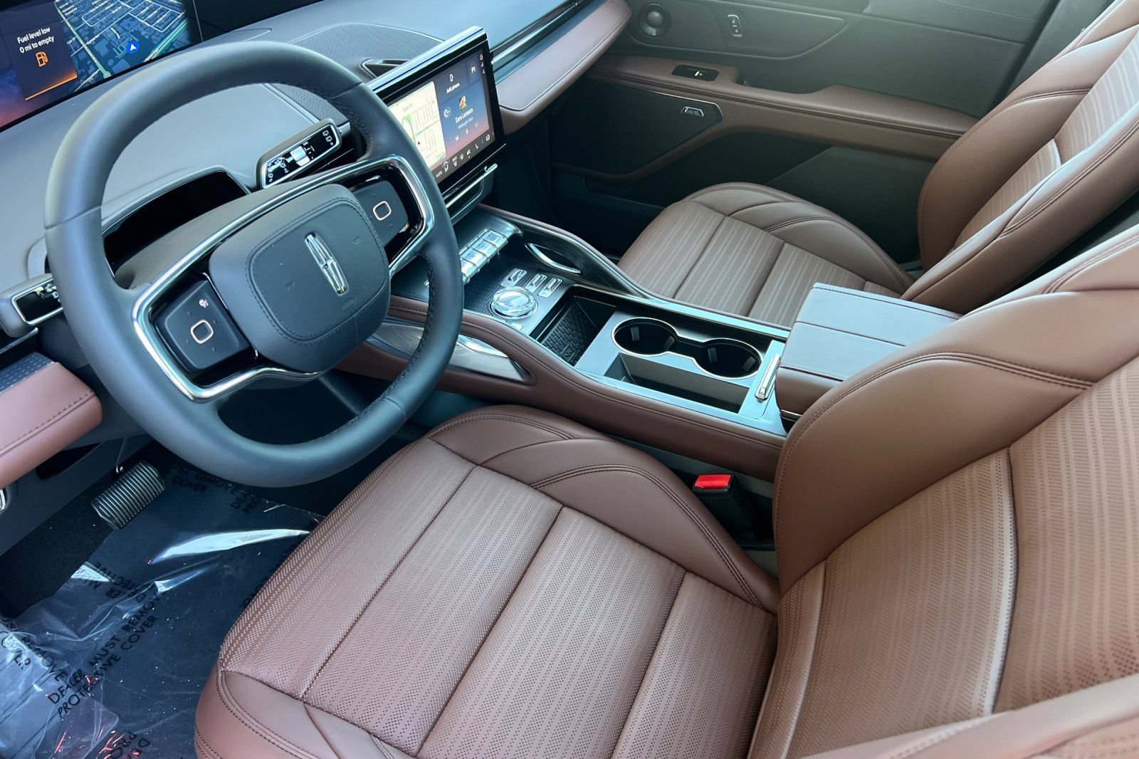 New 2026 Lincoln Nautilus Reserve w/ Jet Appearance Package AWD/4WD image 7