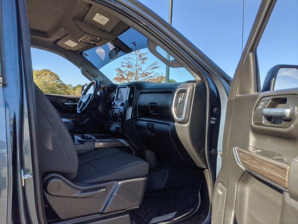 Used 2021 Chevrolet Silverado 1500 RST w/ Convenience Package II image 37