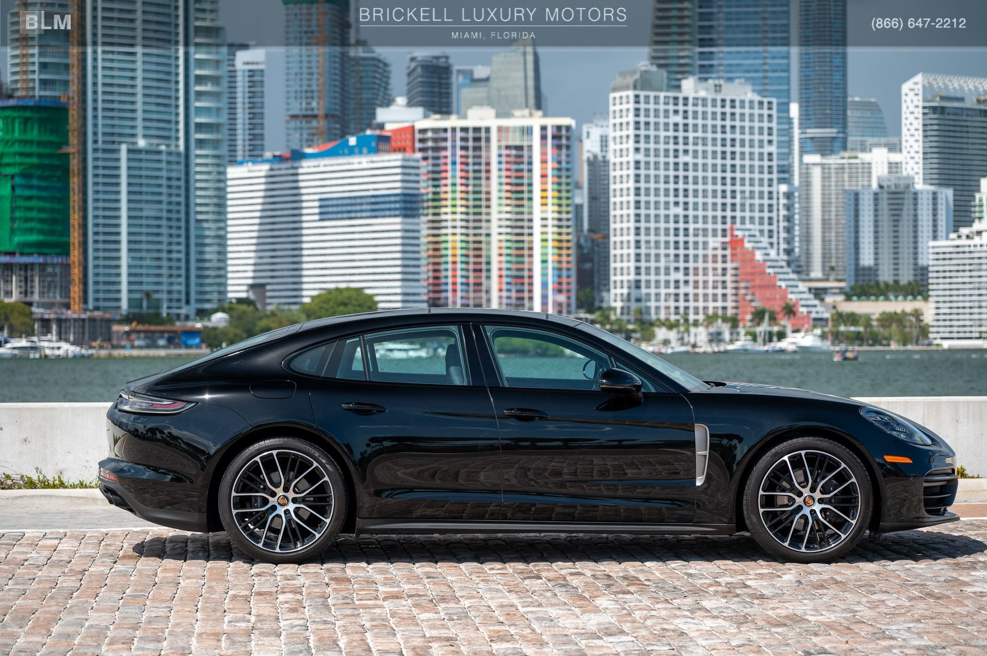 Used 2022 Porsche Panamera 4 Platinum Edition image 11