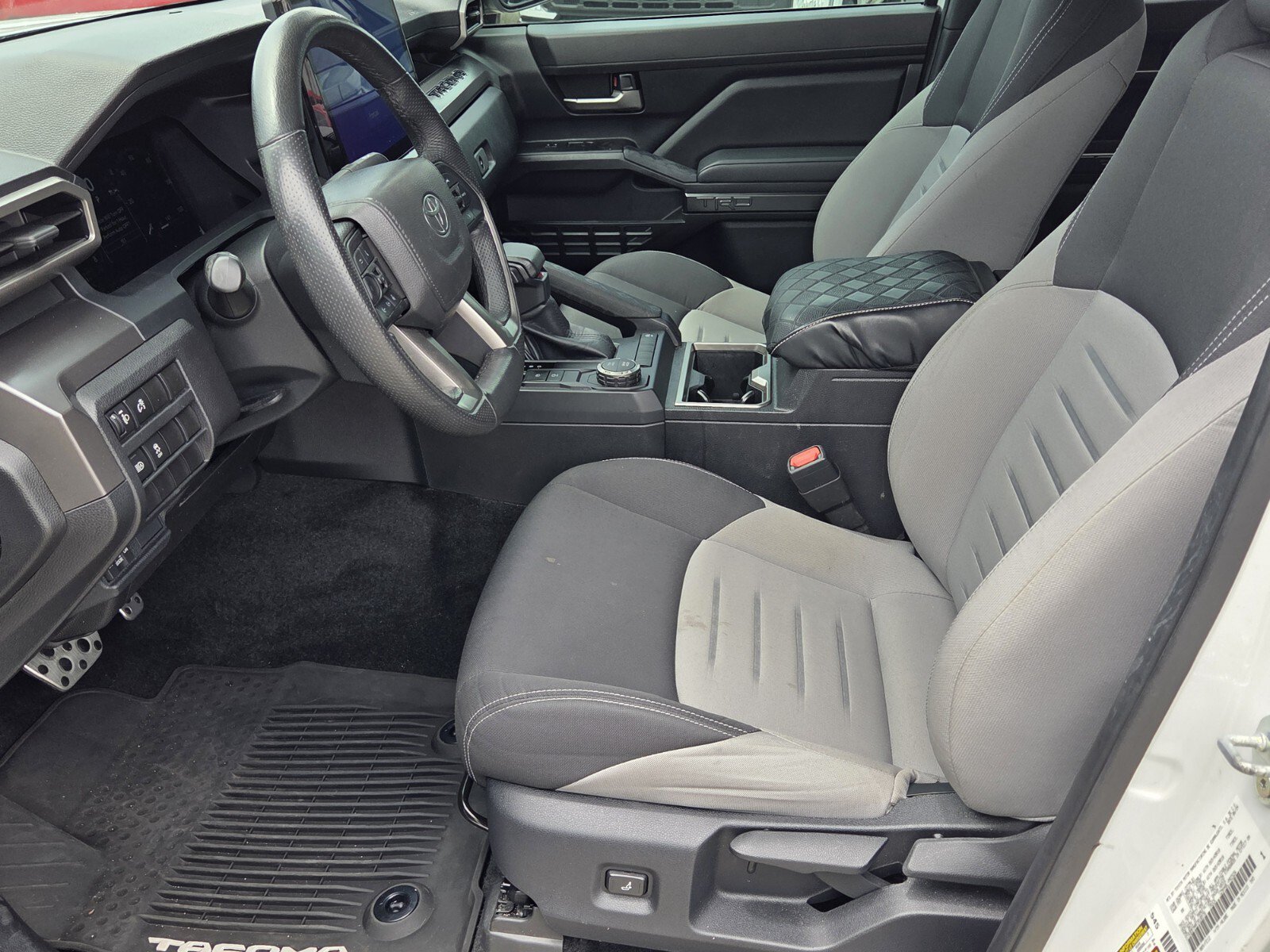 Certified 2024 Toyota Tacoma TRD Sport RWD image 4