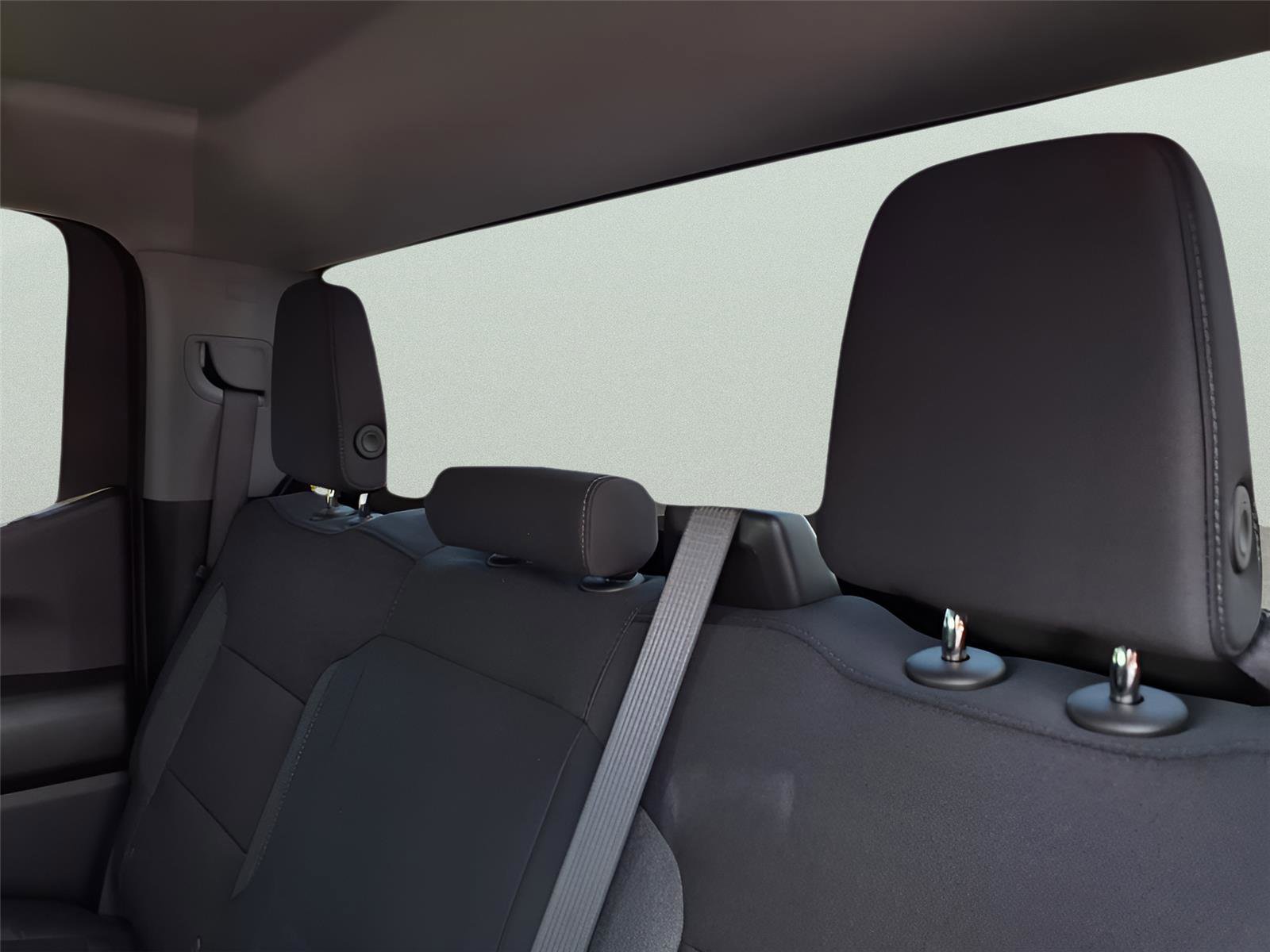 New 2026 Chevrolet Silverado 1500 Custom w/ LPO, Dark Essentials Package image 11