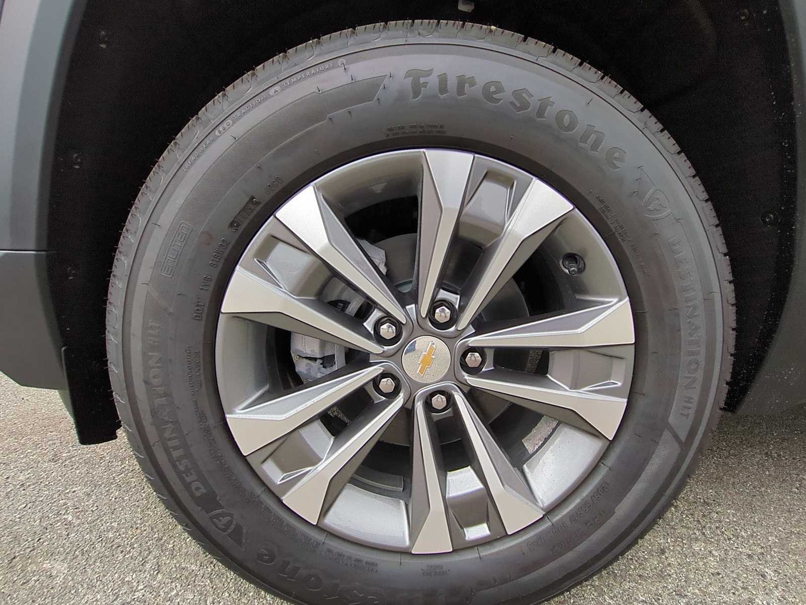 Used 2026 Chevrolet Equinox LT w/ Convenience Package II FWD image 29