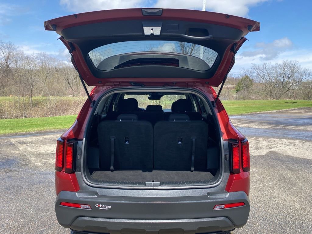Certified 2021 Kia Sorento LX image 16