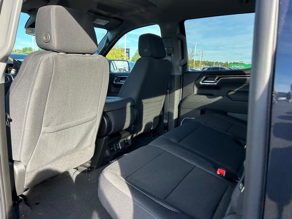 New 2026 GMC Sierra 1500 Elevation image 8