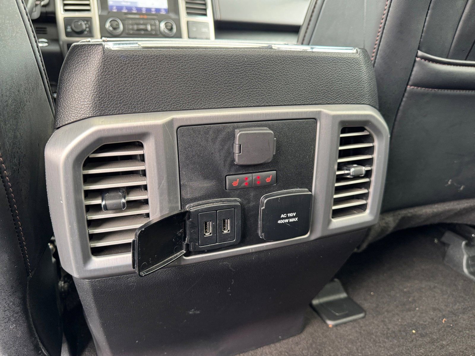 Used 2019 Ford F150 Platinum w/ Equipment Group 701A Luxury image 19