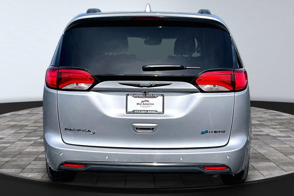 Used 2020 Chrysler Pacifica Limited w/ Advanced Safetytec Group FWD image 4