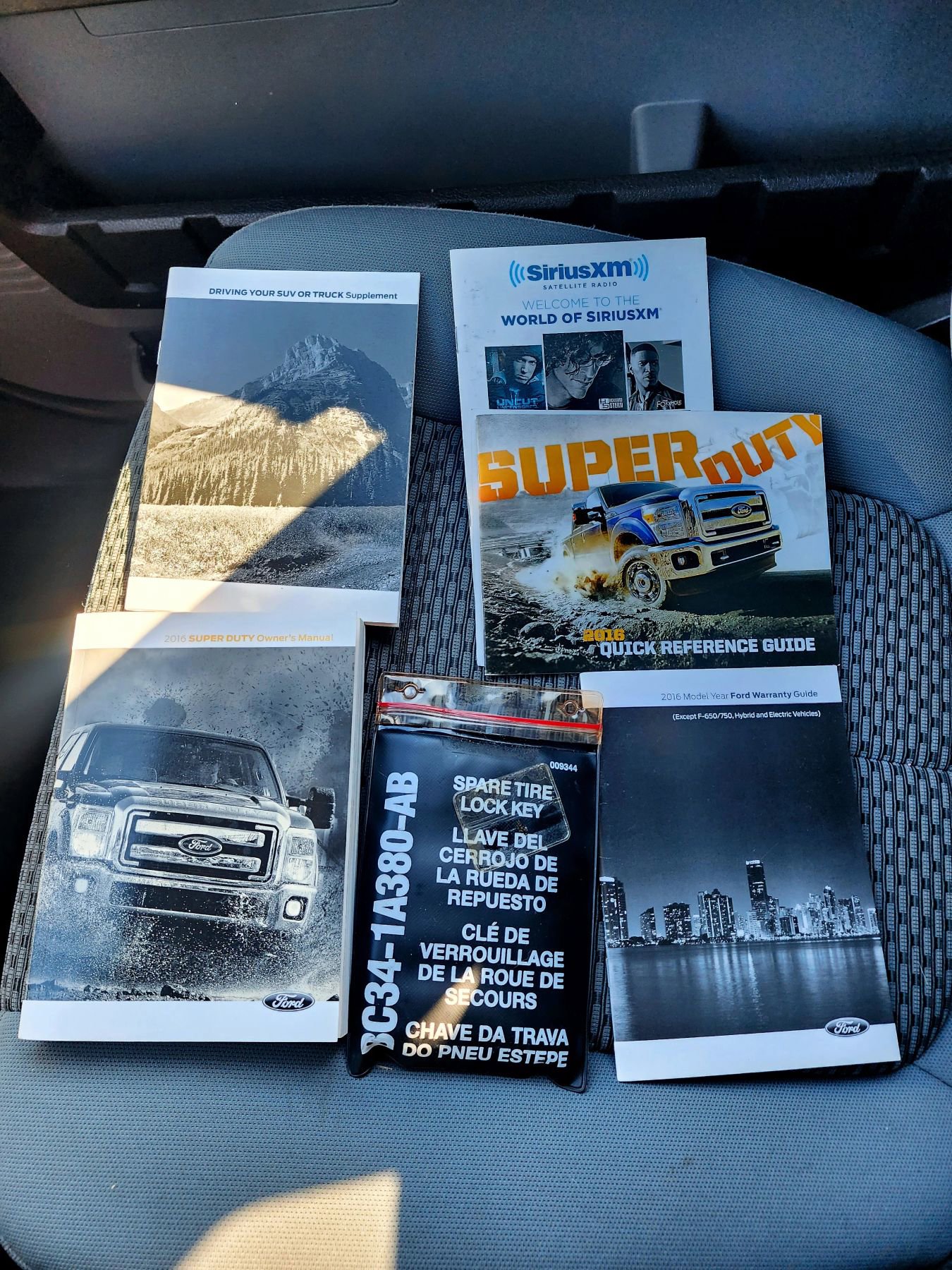 Used 2016 Ford F250 XLT w/ XLT Value Package image 23