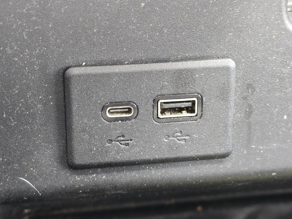 Used 2022 GMC Sierra 1500 Denali w/ Denali Reserve Package image 7