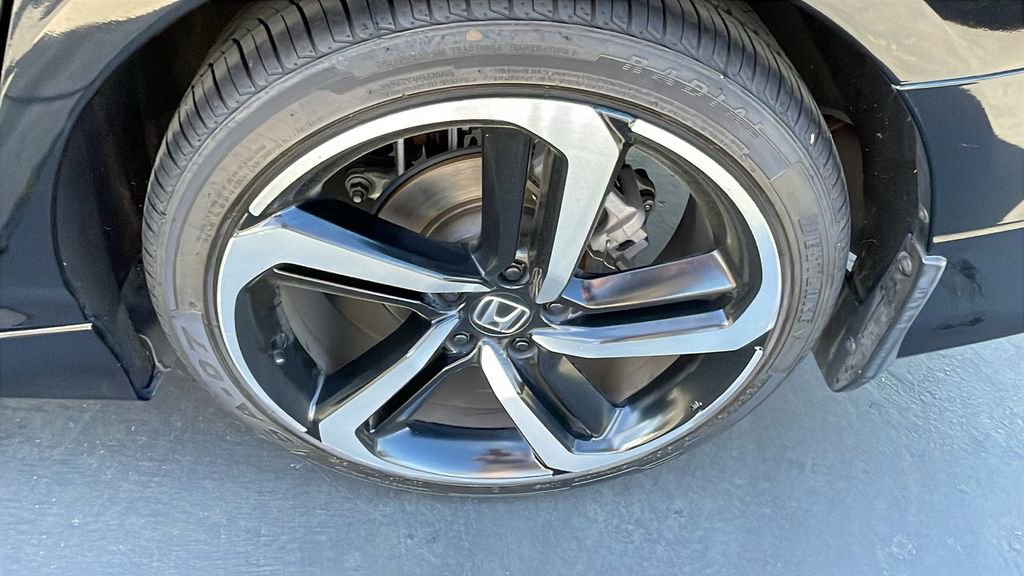Used 2018 Honda Accord Sport image 31