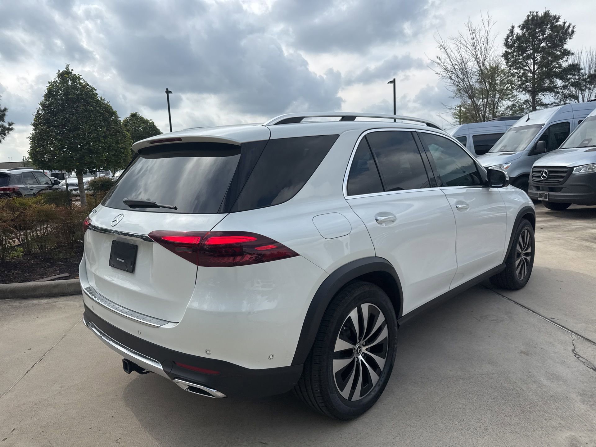 Used 2026 Mercedes-Benz GLE 350 4MATIC image 4