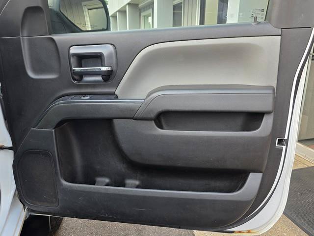 Used 2016 Chevrolet Silverado 2500 W/T w/ WT Convenience Package AWD/4WD image 19