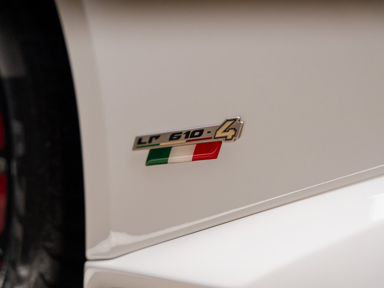 Used 2015 Lamborghini Huracan LP 610-4 image 28