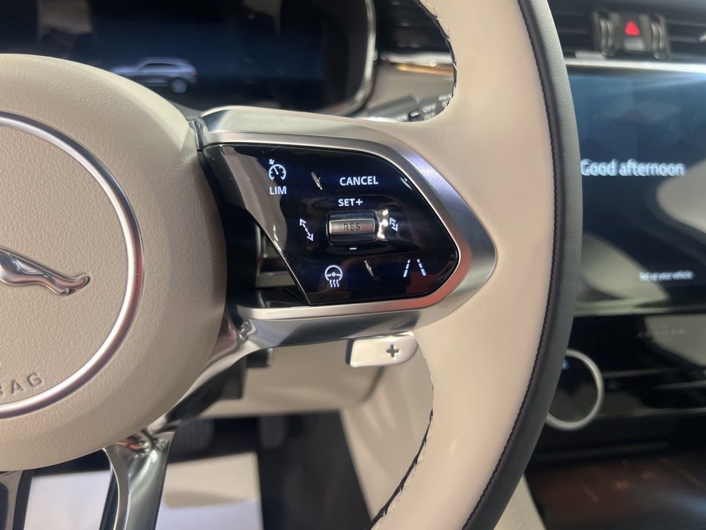 New 2026 Jaguar F-PACE R-Dynamic S image 13