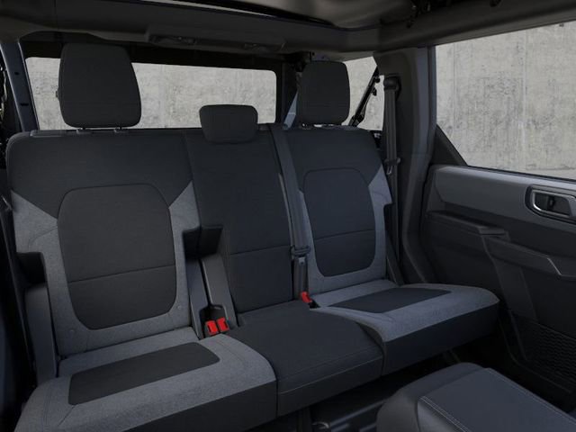 New 2025 Ford Bronco 4-Door image 30