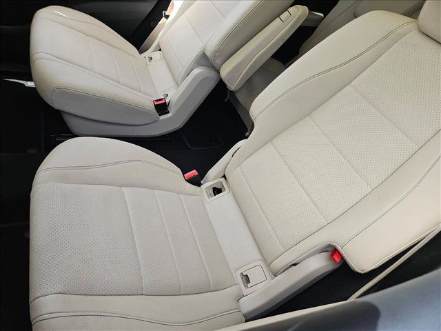 Used 2023 Mercedes-Benz GLS 450 4MATIC image 14