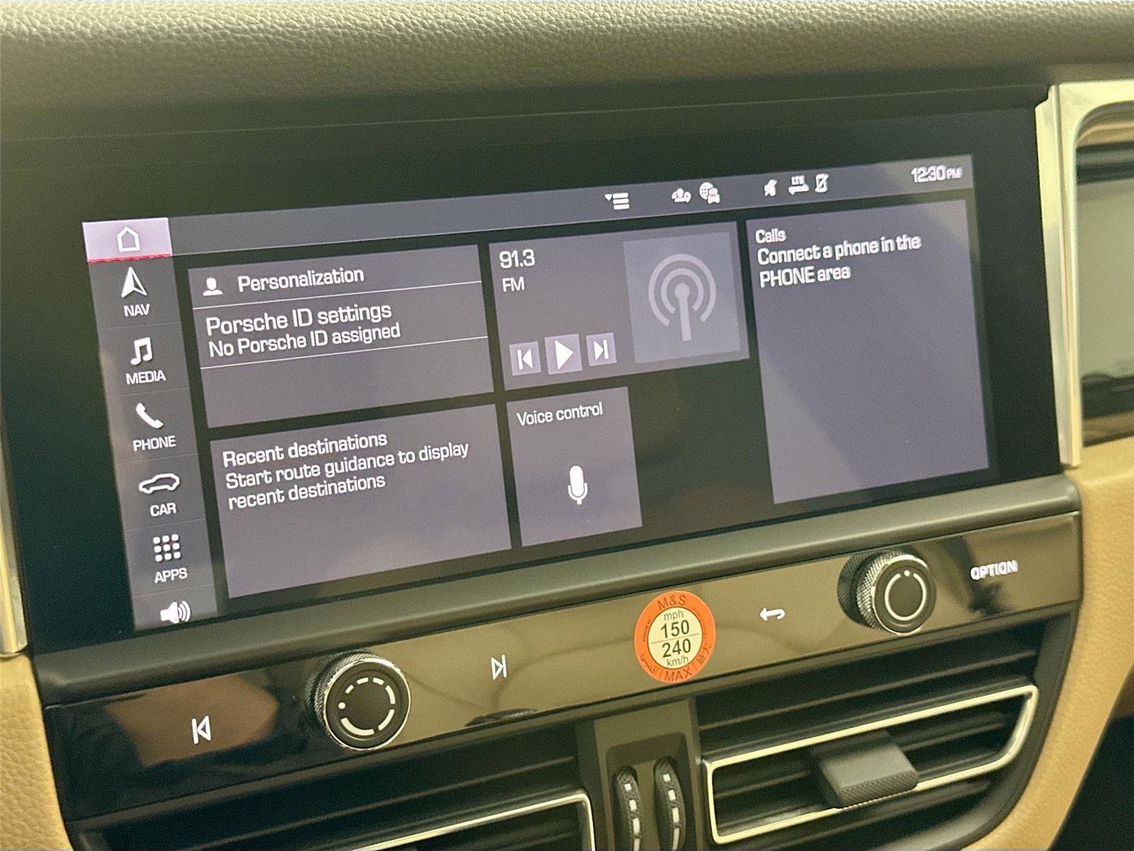 Certified 2026 Porsche Macan Turbo AWD/4WD image 21