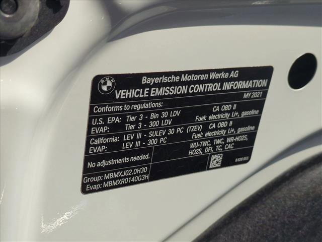 Used 2021 BMW 530e w/ M Sport Package RWD image 25