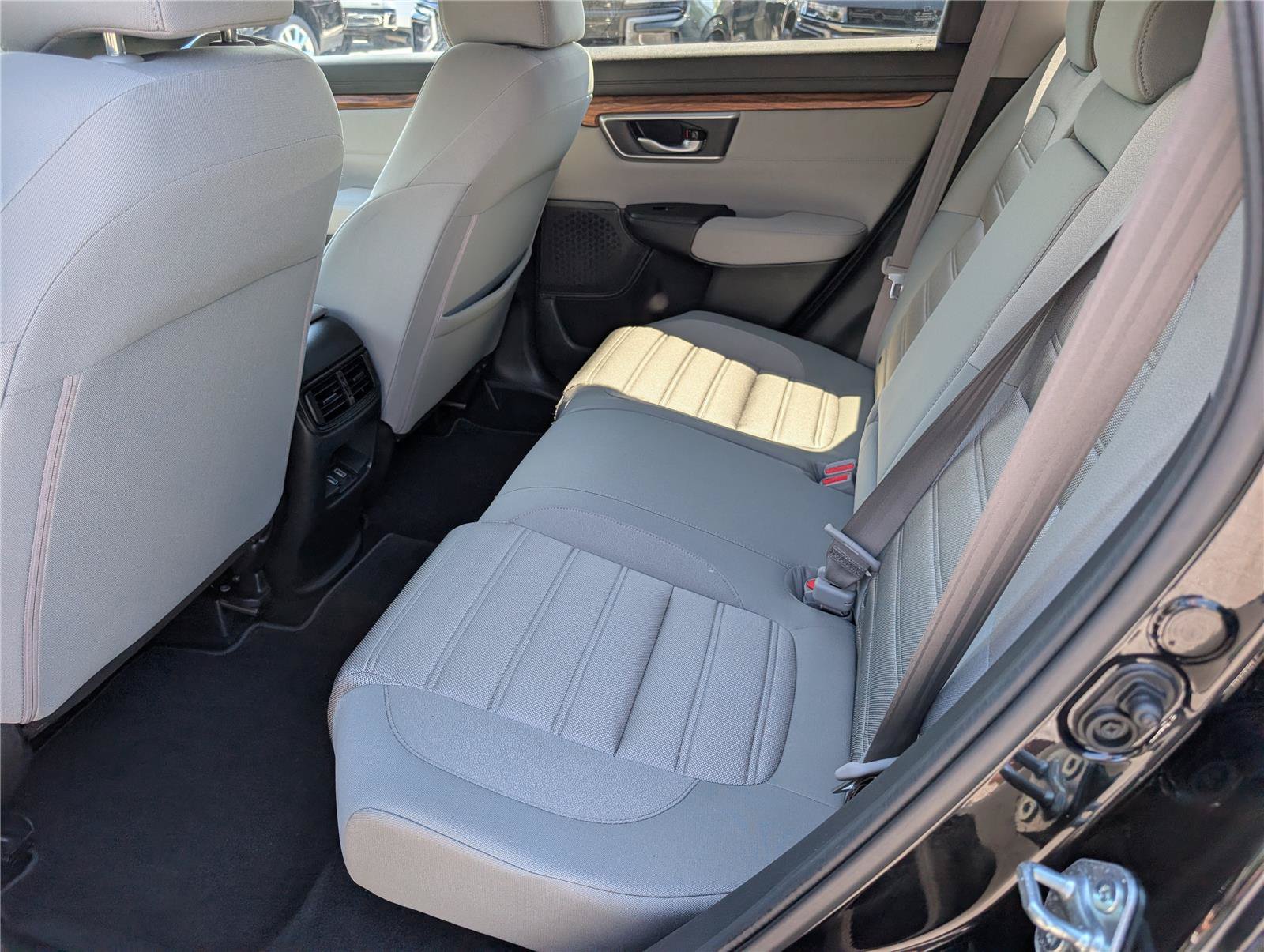 Used 2022 Honda CR-V EX image 14