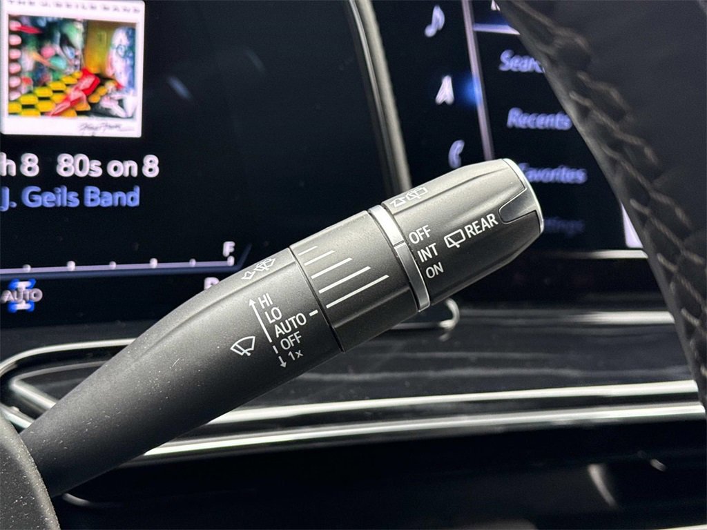 Certified 2024 Cadillac Escalade Sport w/ Touring Package image 28