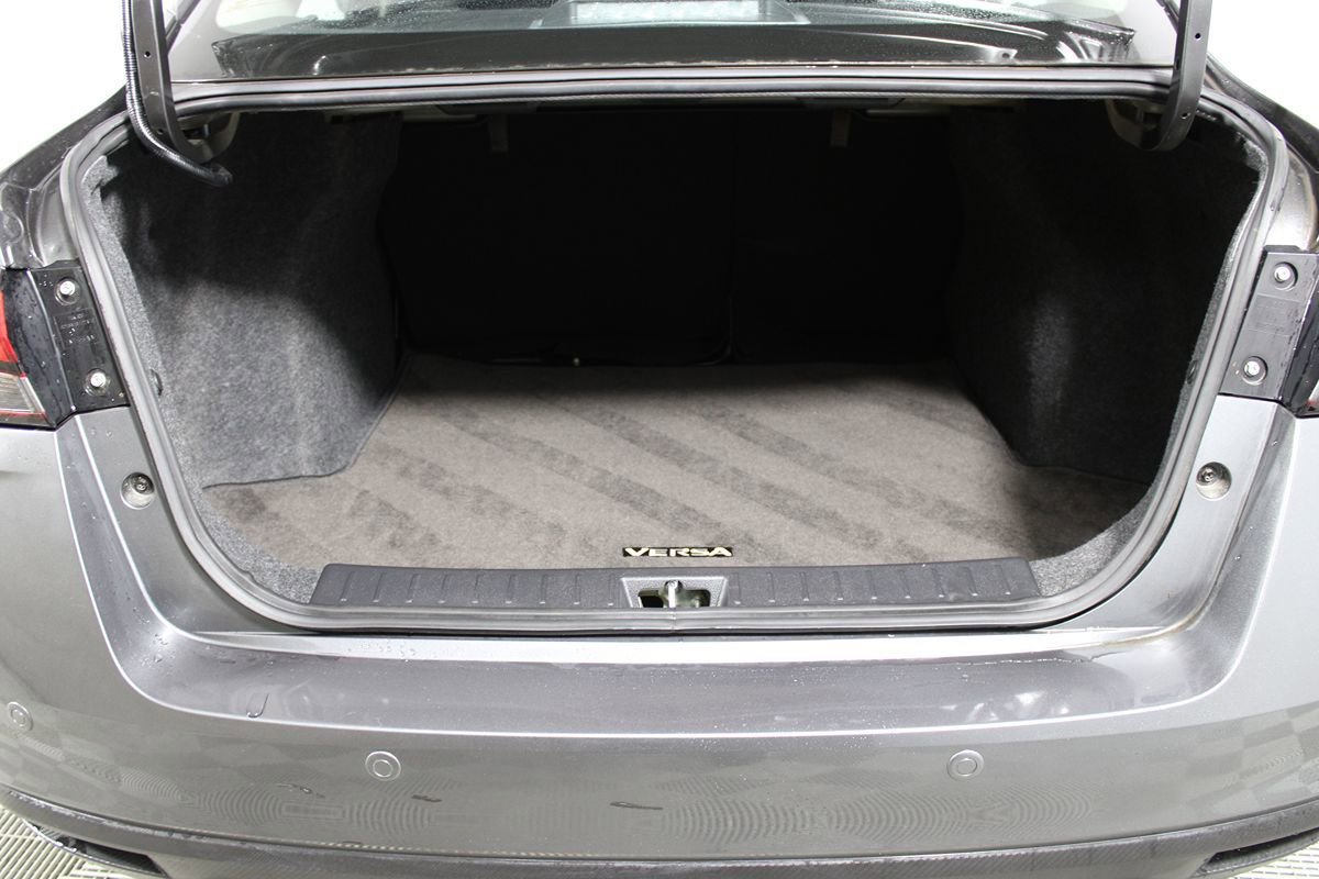 Used 2024 Nissan Versa SV w/ Trunk Package FWD image 24