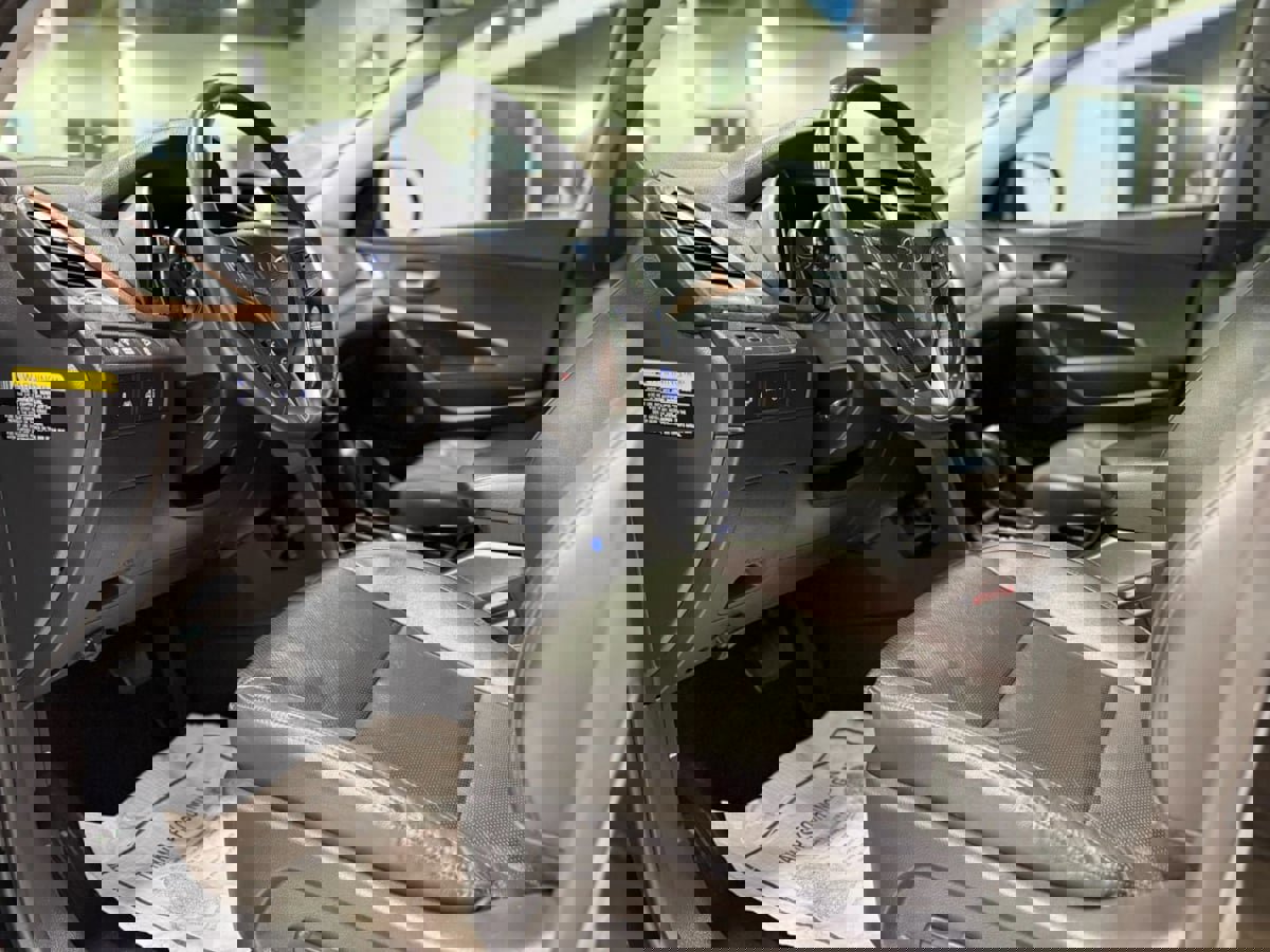 Used 2017 Hyundai Santa Fe SE w/ SE Ultimate Tech Package 03 image 16