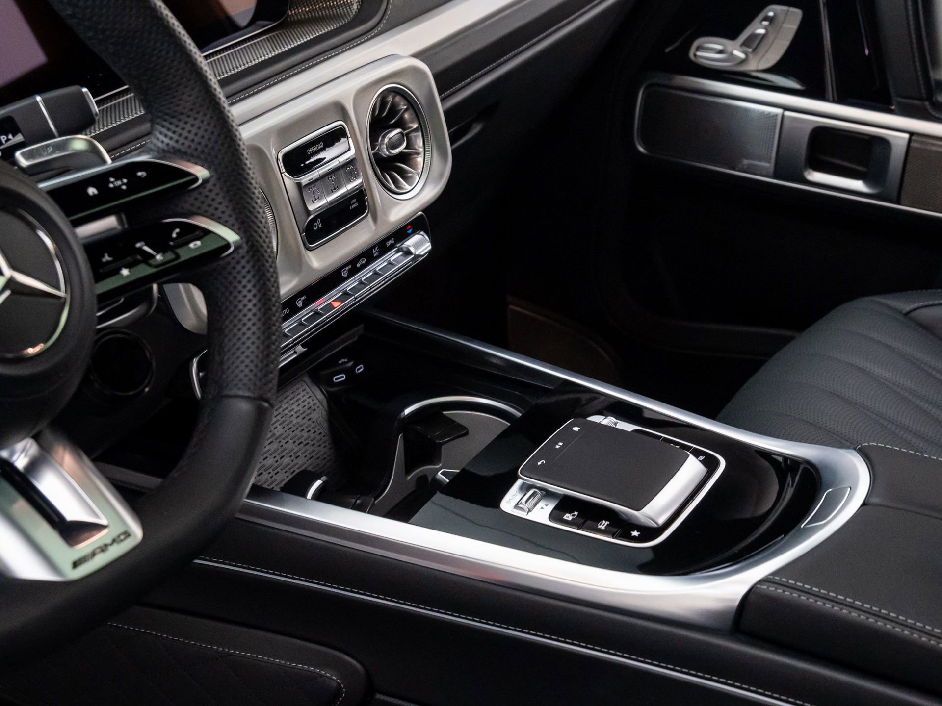 Used 2025 Mercedes-Benz G 63 AMG 4MATIC image 11